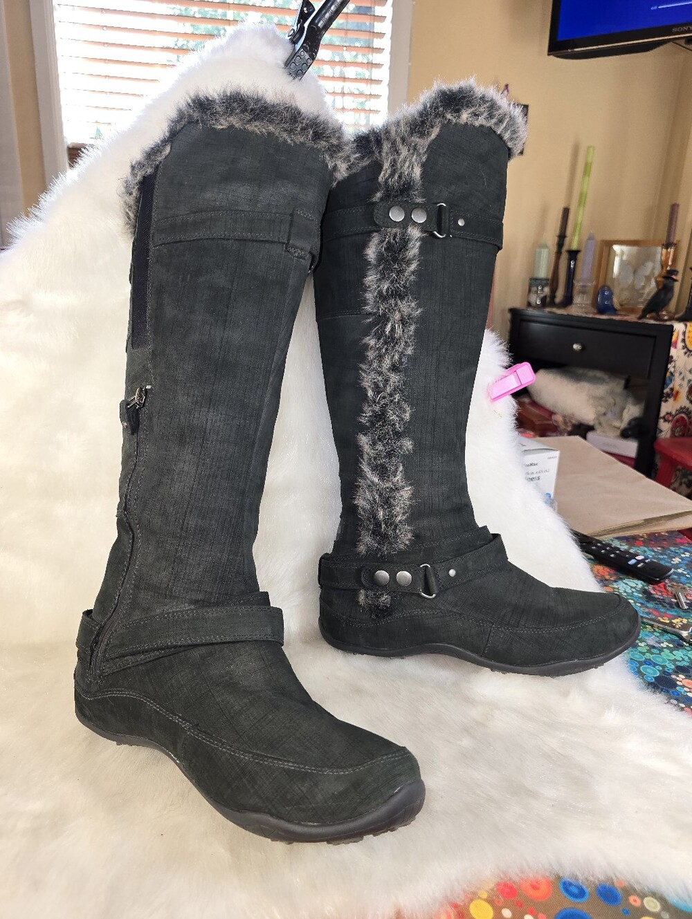 North Face "Briana" Women's Black Faux Fur Trim Winter Knee Boots